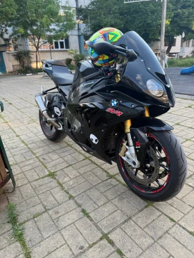 ������ BMW S