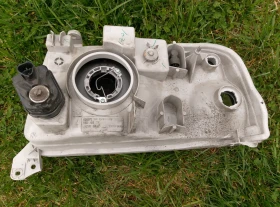 Десен фар за Сузуки Гранд Витара , снимка 3