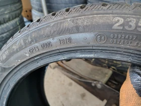 Гуми Зимни 235/40R19, снимка 8 - Гуми и джанти - 49421060