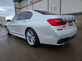 BMW 750 * 4dr Sdn 750i xDrive AWD * CARFAX * ЦЕНА ДО БГ, снимка 5