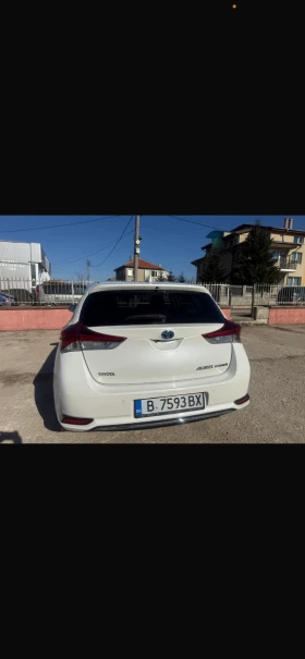 Toyota Auris, снимка 2