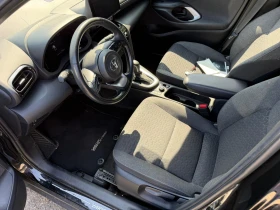 Toyota Yaris Cross 1.5 HYBRID/AWD-i/LOUNGE, КАТО НОВА!, снимка 5