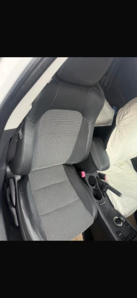 Toyota Auris - 13300 € / 26012.54 лв. - 58746596 10