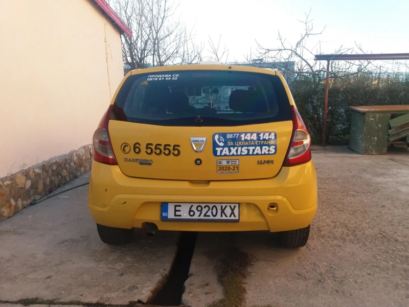 Dacia Sandero, снимка 4 - Автомобили и джипове - 47008581