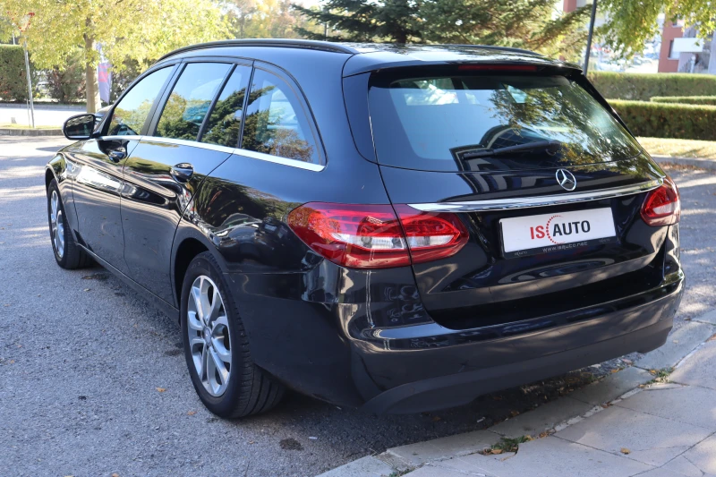 Mercedes-Benz C 200 Подгрев/Панорама/Теглич/Навигация, снимка 4 - Автомобили и джипове - 48080536