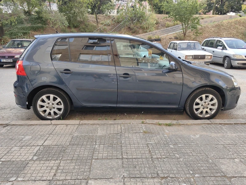 VW Golf 1.9, снимка 7 - Автомобили и джипове - 49207787