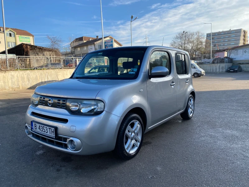 Nissan Cube 1, 6i - Камера, снимка 1 - Автомобили и джипове - 49555432