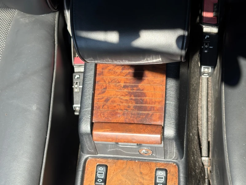 Mercedes-Benz 126 560 SE, снимка 11 - Автомобили и джипове - 51069971