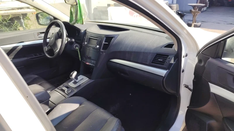 Subaru Outback Boxer Diesel, снимка 6 - Автомобили и джипове - 52335337