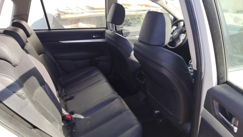 Subaru Outback Boxer Diesel, снимка 7 - Автомобили и джипове - 52335337