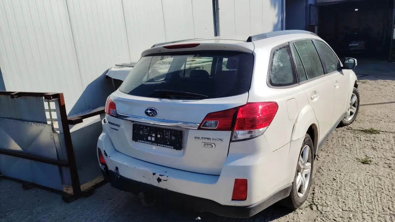 Subaru Outback Boxer Diesel, снимка 3 - Автомобили и джипове - 52335337