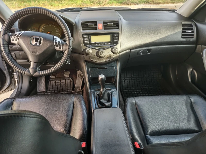 Honda Accord, снимка 8 - Автомобили и джипове - 52392349