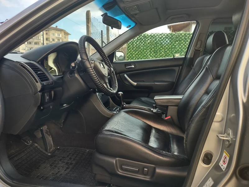 Honda Accord, снимка 7 - Автомобили и джипове - 52392349