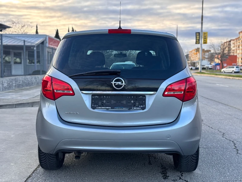 Opel Meriva 1.4Turbo * GPL-Tech* Перфектен* , снимка 4 - Автомобили и джипове - 53045785