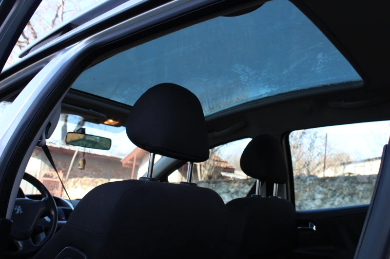 Peugeot 207 1.6 Панорама, снимка 14 - Автомобили и джипове - 53139529