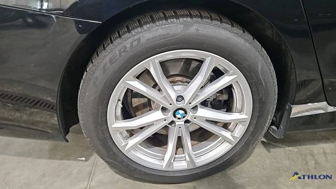 BMW i7 60 xDrive  - изображение 8