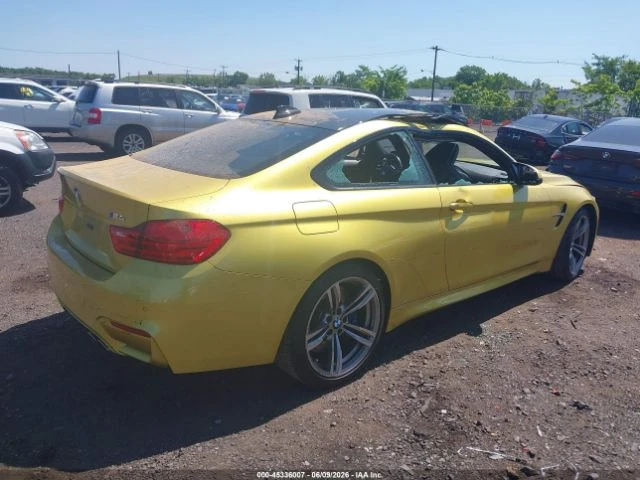 BMW M4 DCT* CARBON* КОЖА* ПОДГРЕВ* HARMAN KARDON* КАМЕРА*, снимка 4 - Автомобили и джипове - 55452304