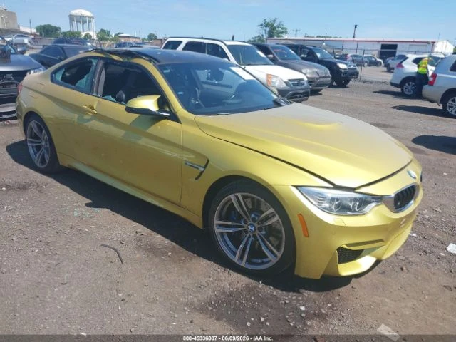 BMW M4 DCT* CARBON* КОЖА* ПОДГРЕВ* HARMAN KARDON* КАМЕРА*, снимка 2 - Автомобили и джипове - 55452304