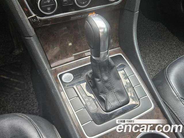 VW Passat, снимка 12 - Автомобили и джипове - 56081412