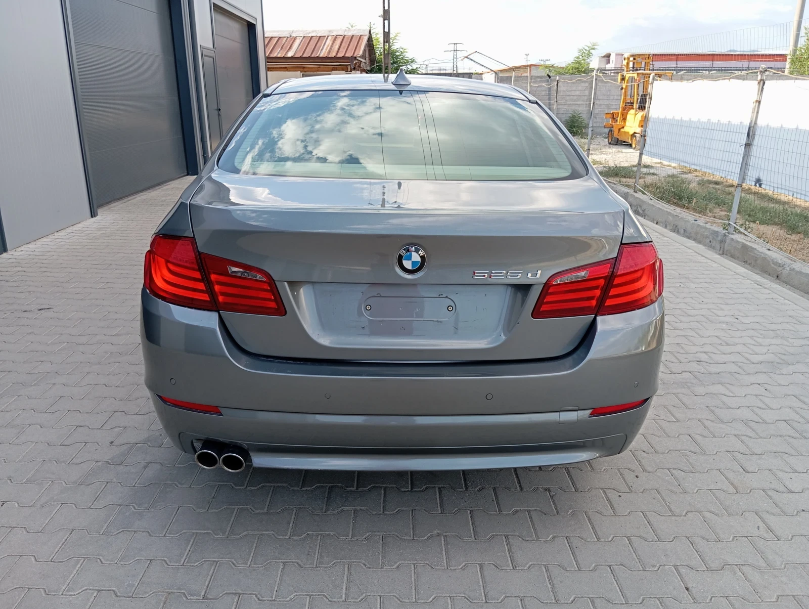 BMW 525  3.0d ЛИЗИНГ  - изображение 5