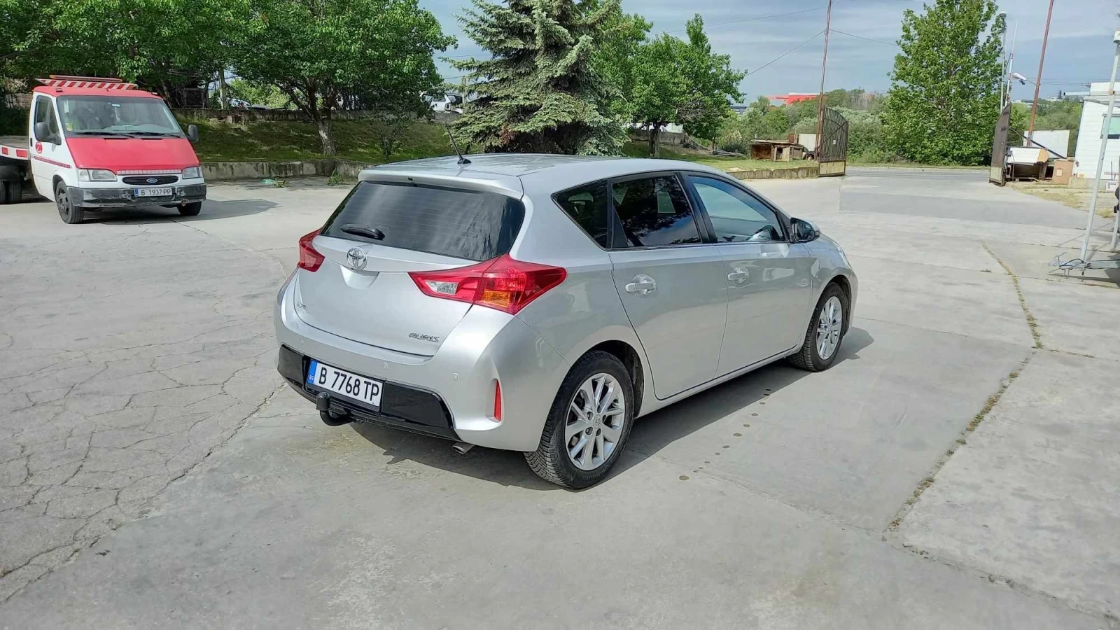 Toyota Auris  - изображение 5