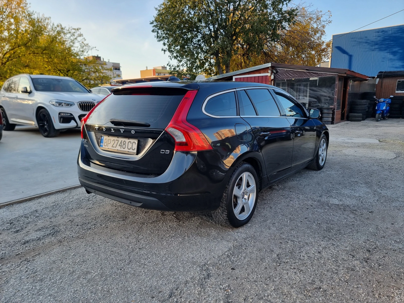 Volvo V60 2.0TDI - изображение 7