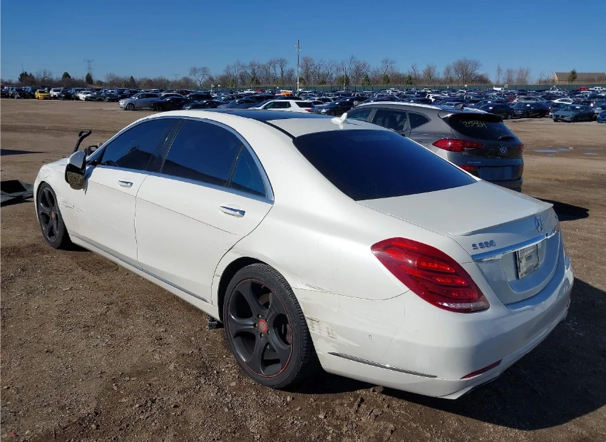 Mercedes-Benz S 550 4MATIC Обдух* BURMESTER* Шито табло* Въздух* Пано* - изображение 3