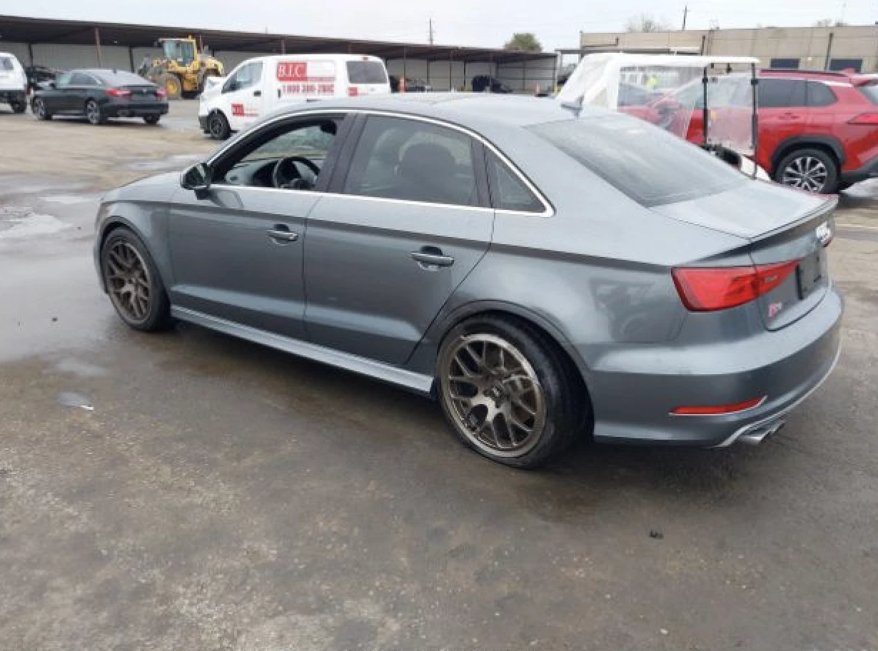 Audi S3 B&O* DISTRONIC* ПОДГРЕВ* KEYLESS* ПАНОРАМА - изображение 4