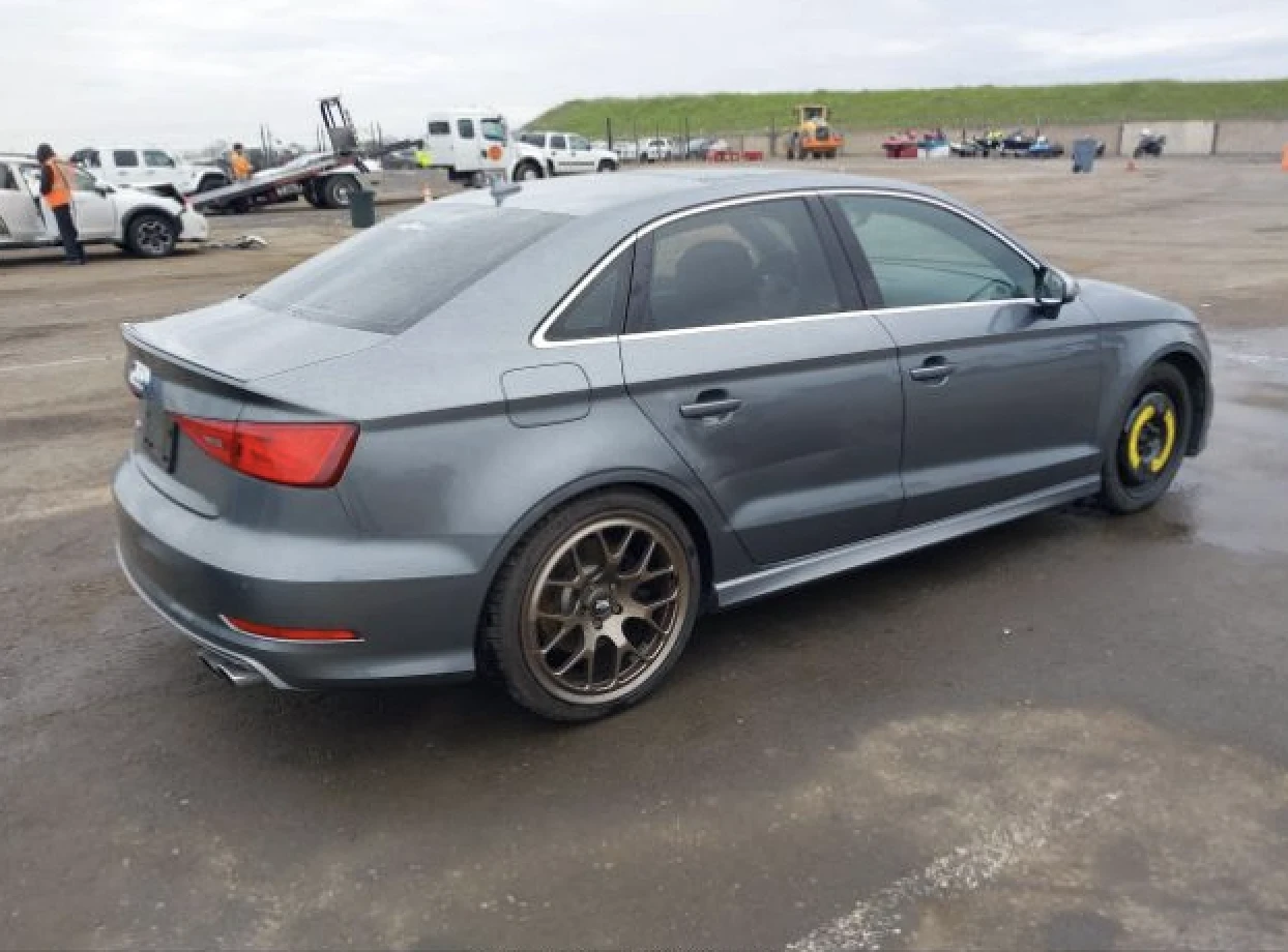 Audi S3 B&O* DISTRONIC* ПОДГРЕВ* KEYLESS* ПАНОРАМА - изображение 6