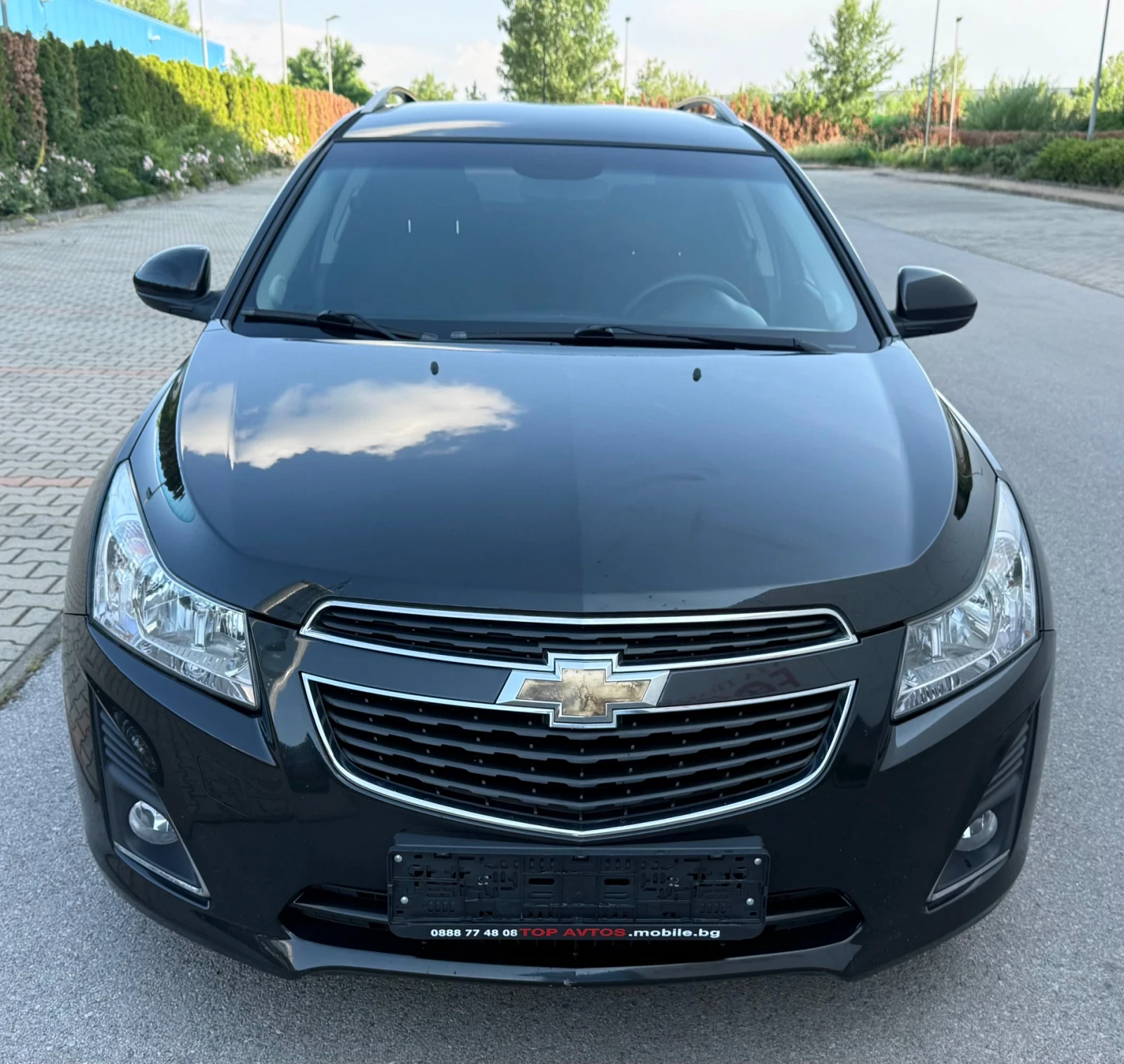 Chevrolet Cruze 1.7 CDTi/131kc/6ck/Камера/Парктроник/Нови гуми! - изображение 2