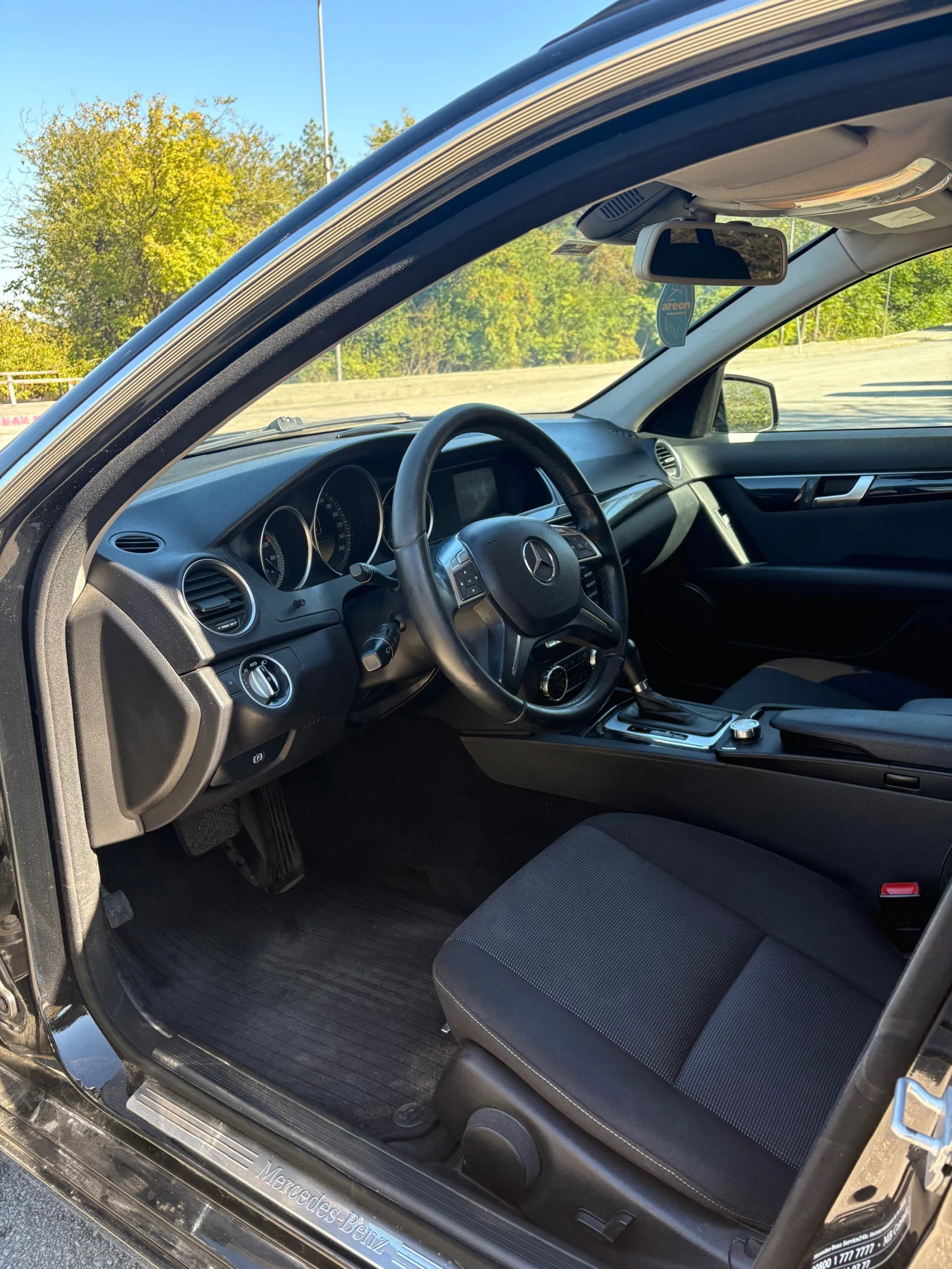Mercedes-Benz C 200  - изображение 6