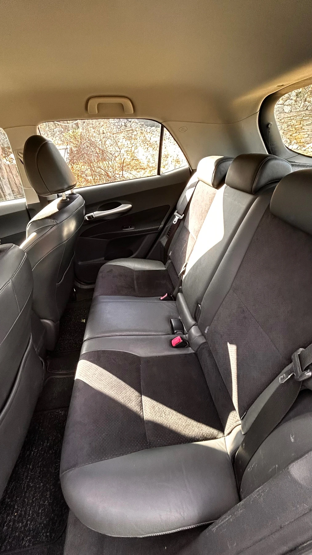 Toyota Auris 1.8 hybrid | Mobile.bg   7