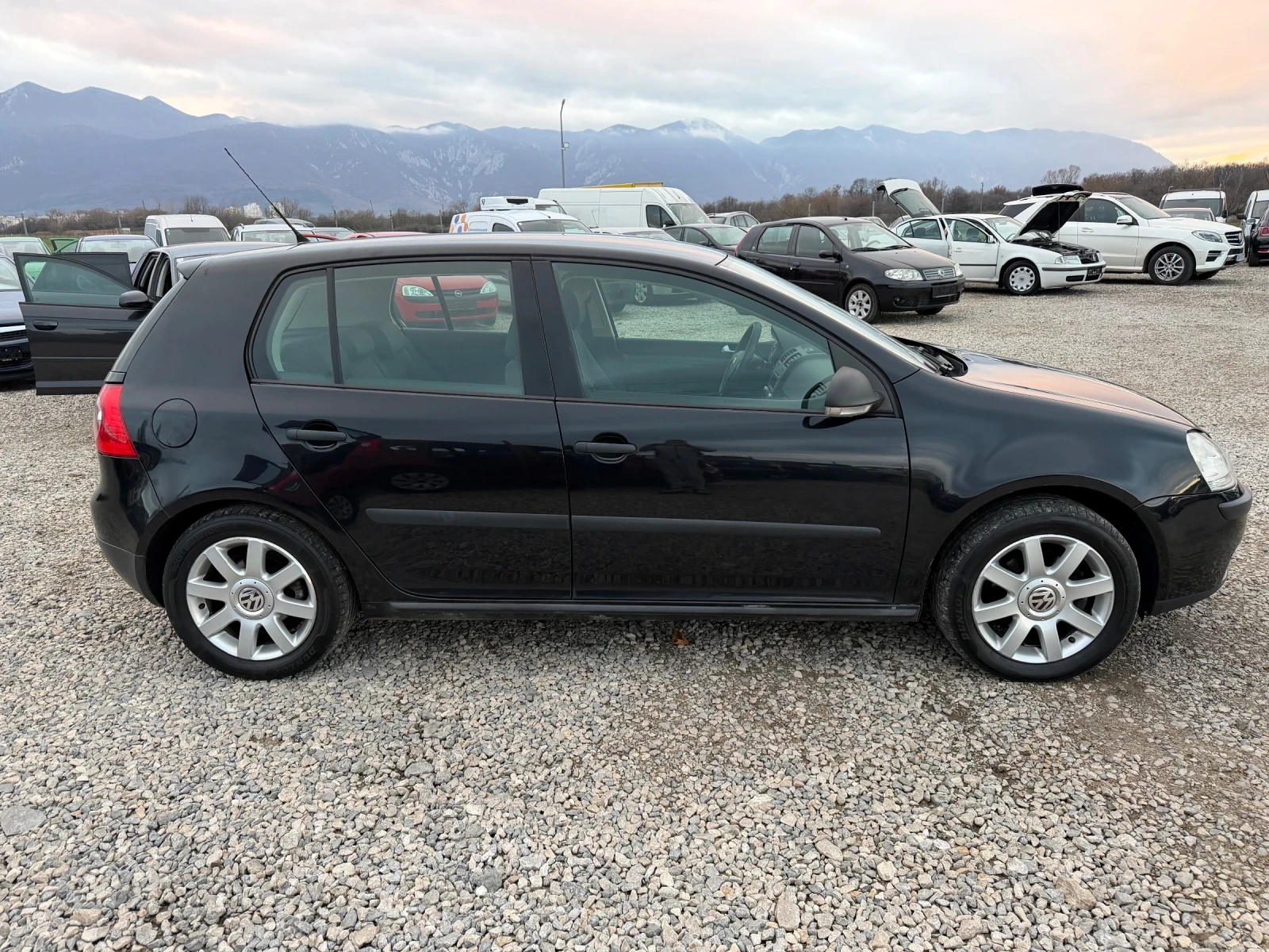 VW Golf 1.9TDI-105PS - изображение 4