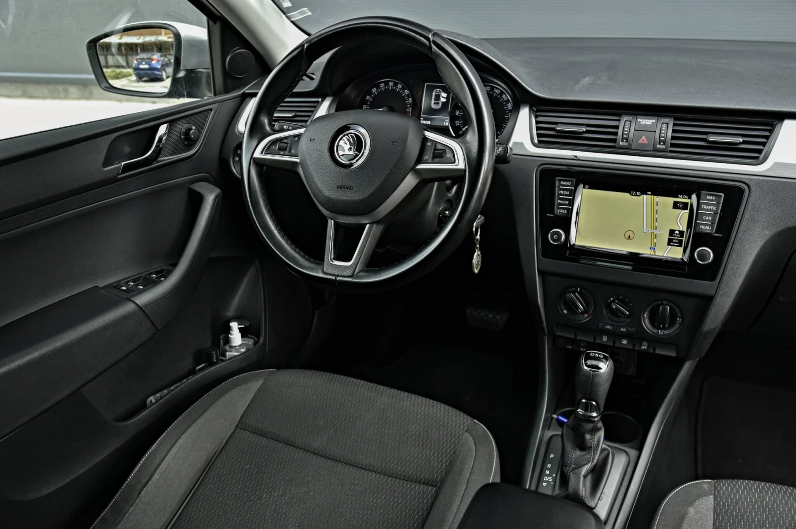 Skoda Rapid 1.4TDI 90 Euro6 | Mobile.bg � ����������� 12