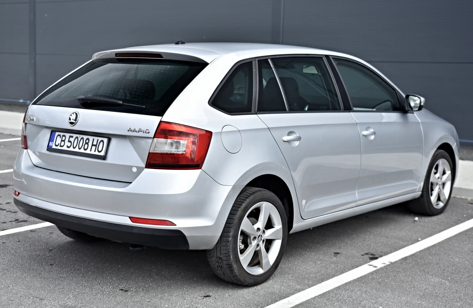 Skoda Rapid 1.4TDI 90 Euro6 - изображение 5