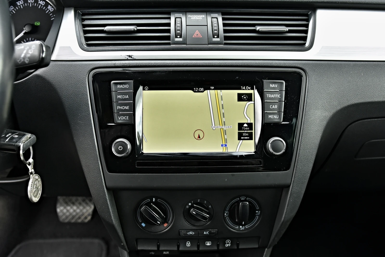 Skoda Rapid 1.4TDI 90 Euro6 | Mobile.bg � ����������� 14