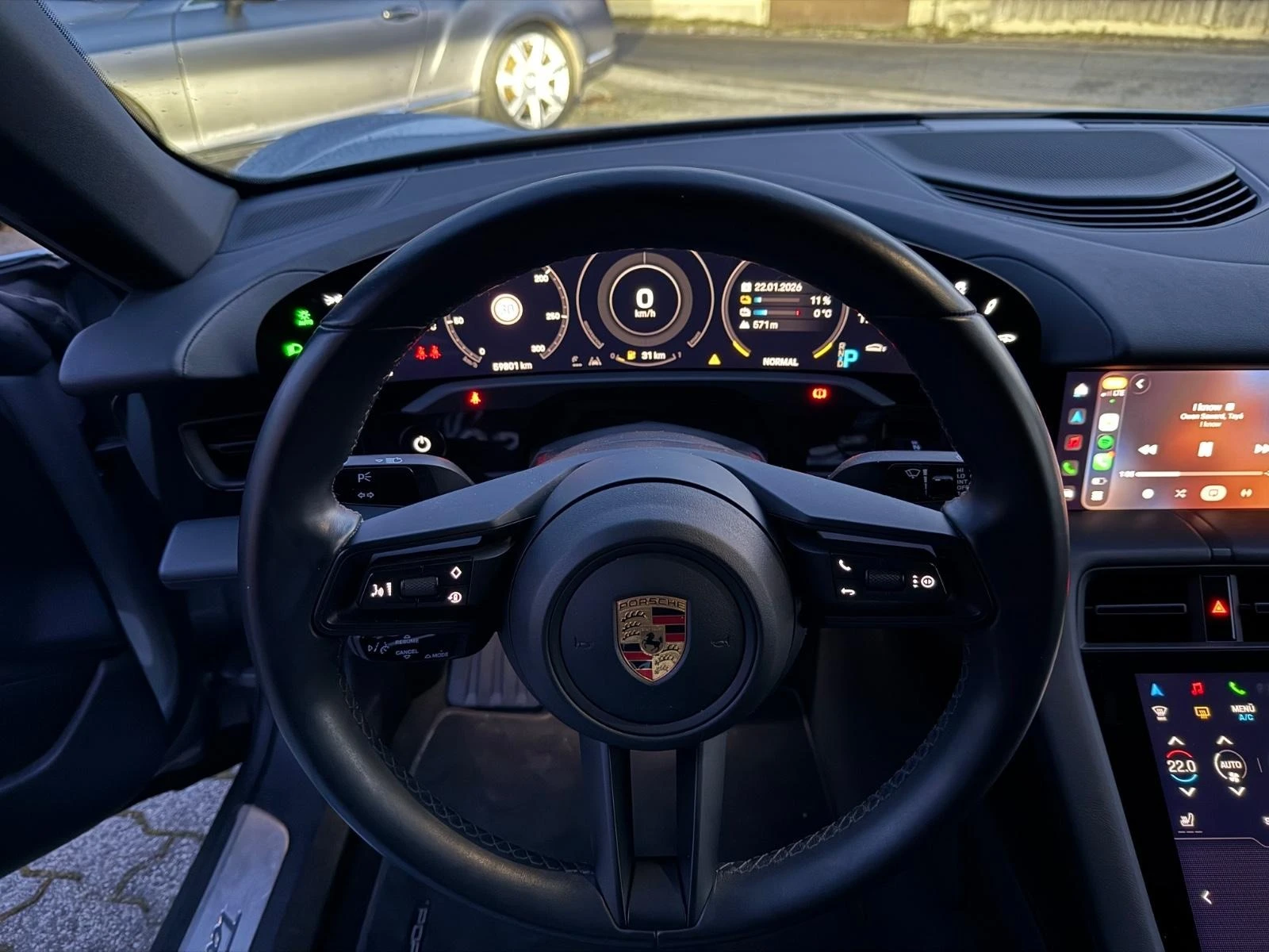 Porsche Taycan 4S* HYPER* 360CAM* MEMORY* LED*  - изображение 8