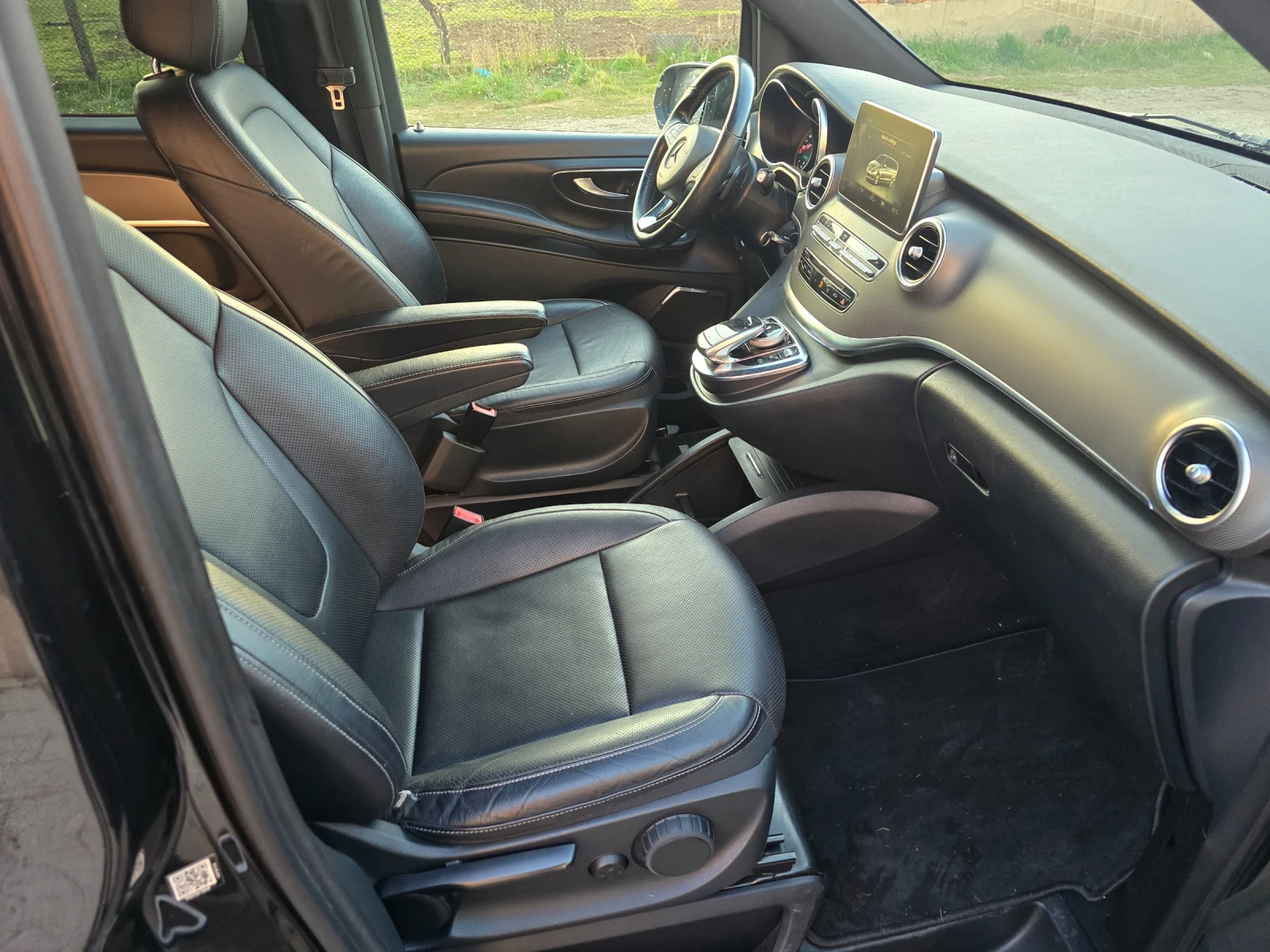 Mercedes-Benz V 300 V250 DIESEL AVANTGARDE, снимка 13 - Автомобили и джипове - 53849482