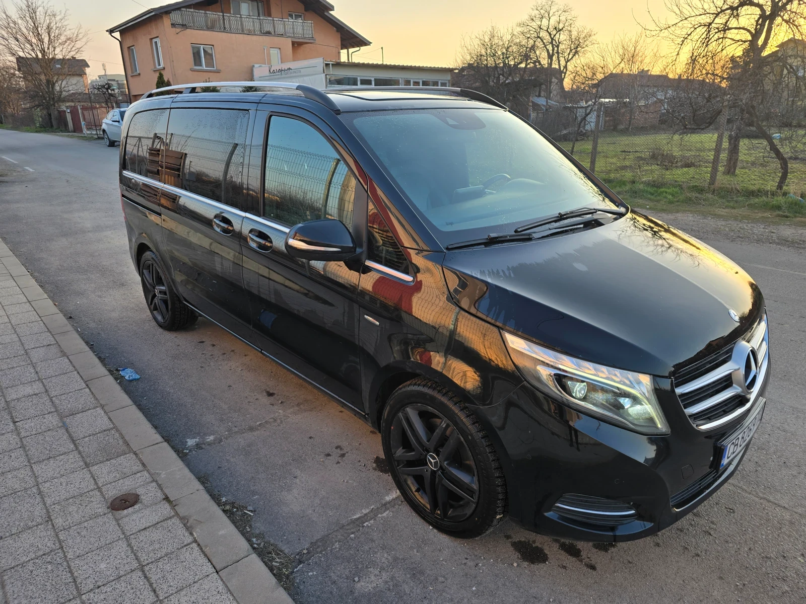Mercedes-Benz V 300 V250 DIESEL AVANTGARDE, снимка 7 - Автомобили и джипове - 53849482