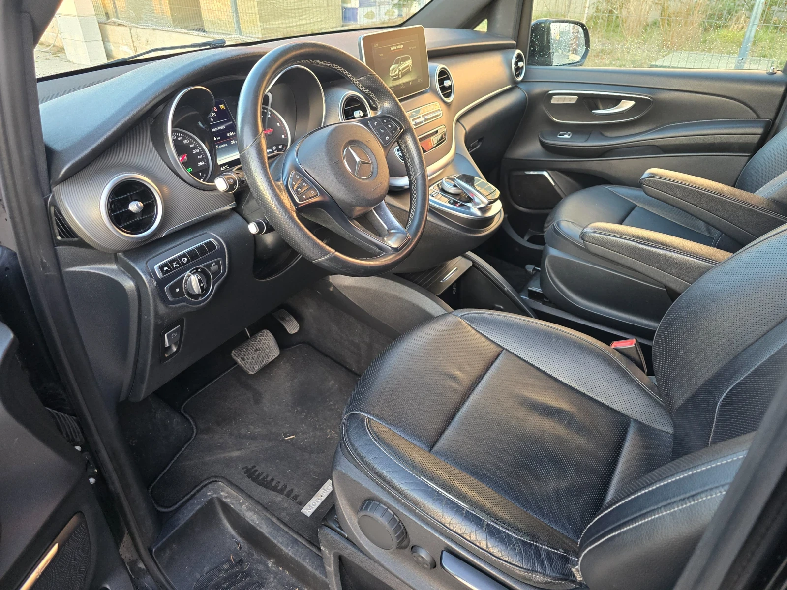 Mercedes-Benz V 300 V250 DIESEL AVANTGARDE, снимка 12 - Автомобили и джипове - 53849482