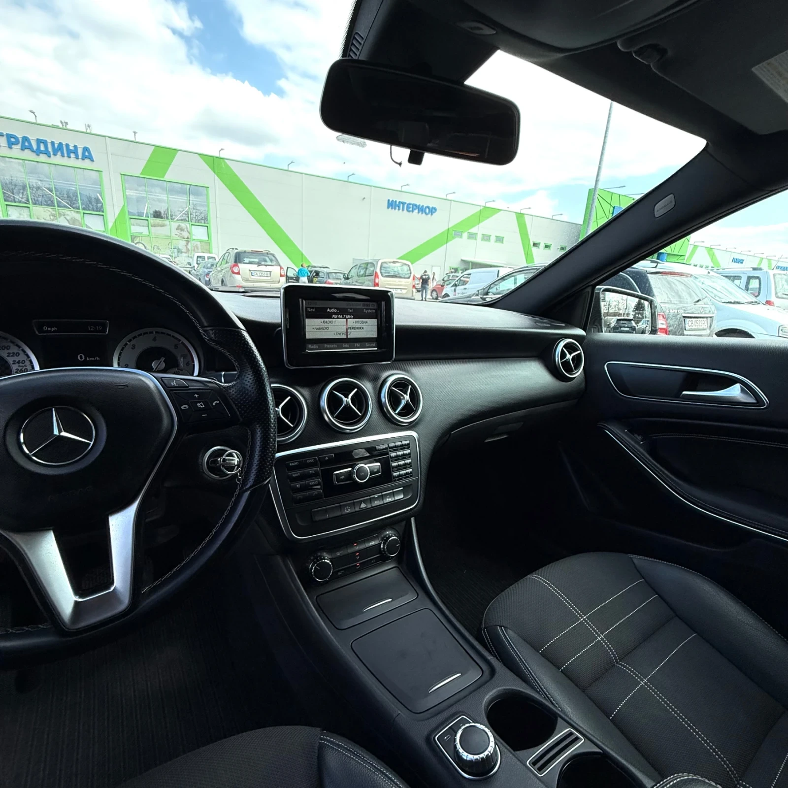 Mercedes-Benz A 180, снимка 2 - Автомобили и джипове - 53977790