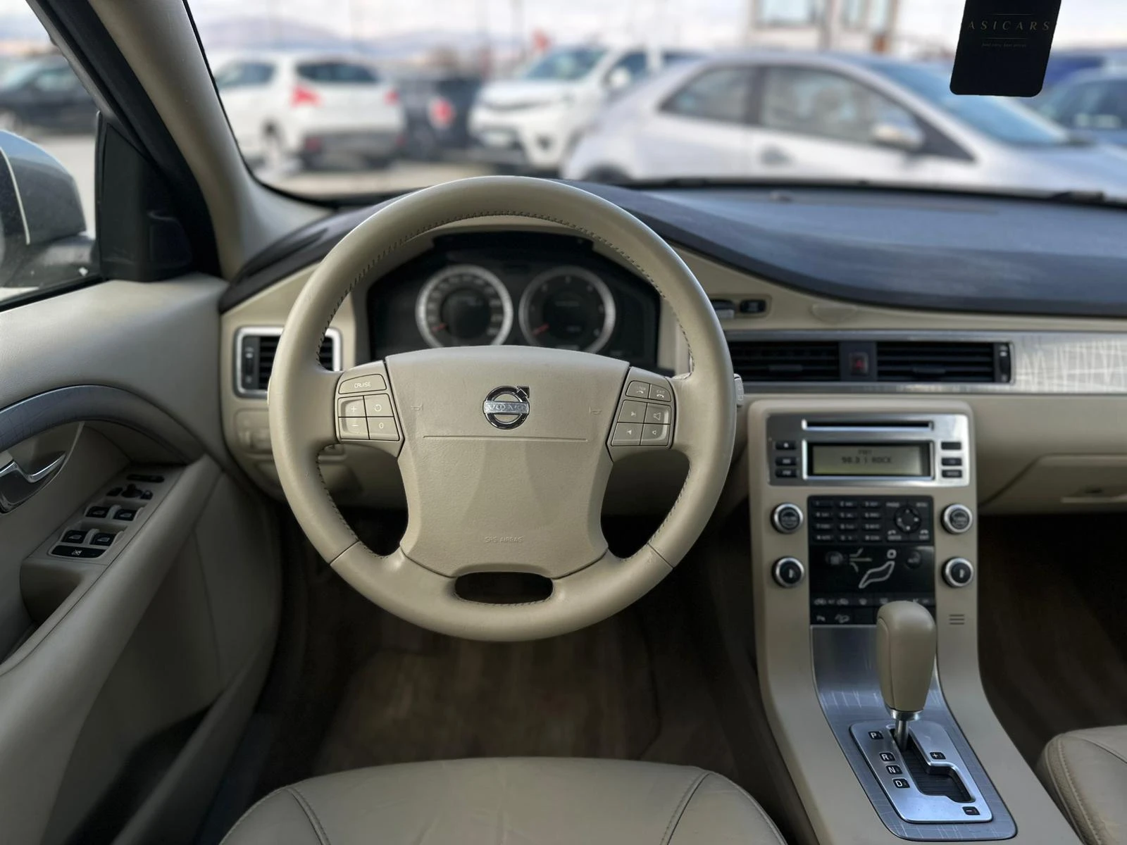 Volvo Xc70 / 2.4D / 185 HP / D5 / 4X4 / MOMENTUM /, снимка 14 - Автомобили и джипове - 53995370