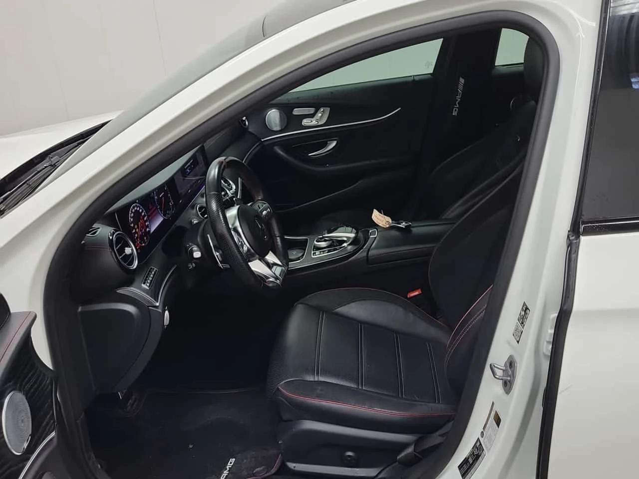 Mercedes-Benz E 53 AMG CARFAX, снимка 5 - Автомобили и джипове - 54148870