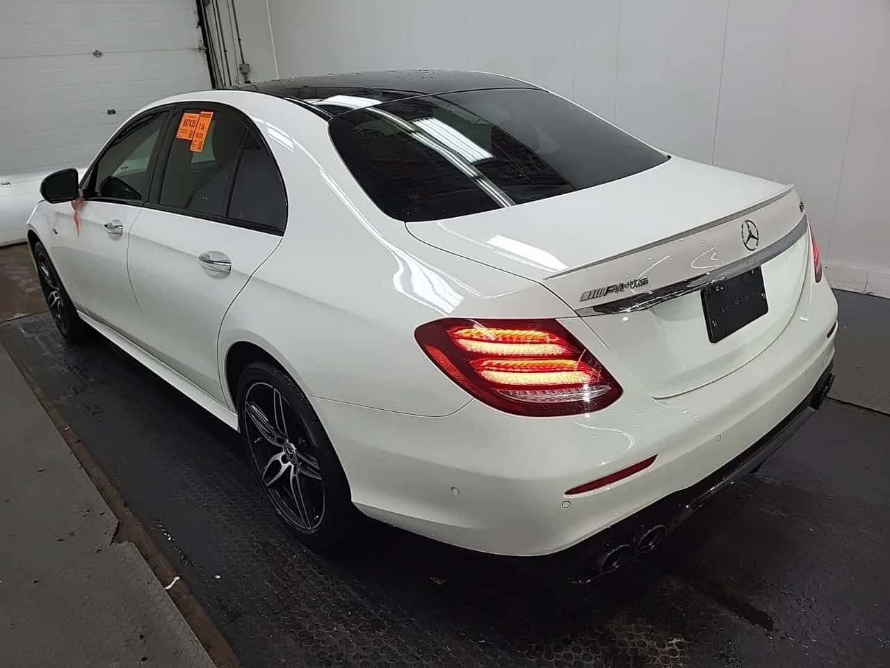 Mercedes-Benz E 53 AMG CARFAX, снимка 4 - Автомобили и джипове - 54148870