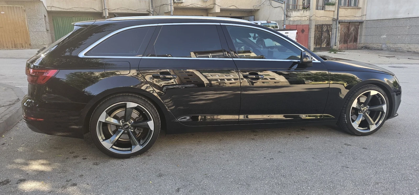 Audi A4 2.0 TDI, снимка 10 - Автомобили и джипове - 55163568