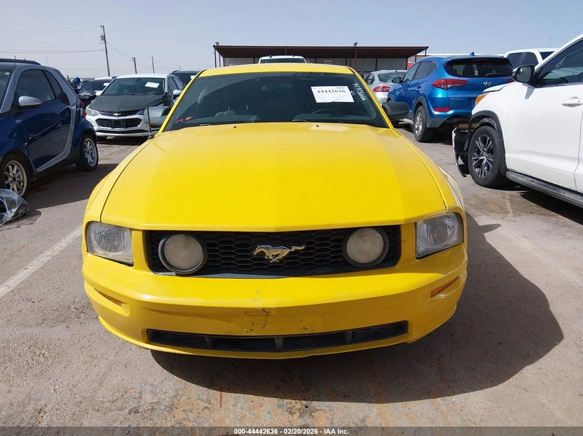 Ford Mustang 4.6l Gt, снимка 12 - Автомобили и джипове - 54256478