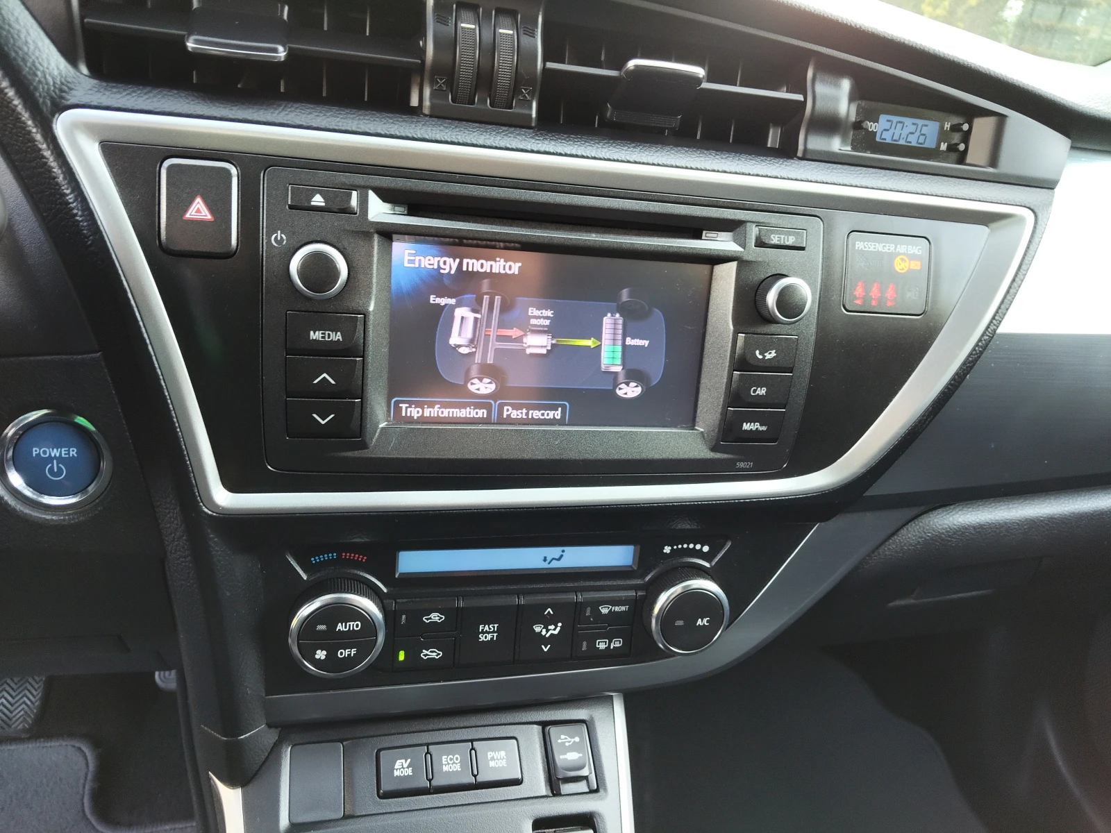 Toyota Auris 1, 8i HYBRID | Mobile.bg � ����������� 11
