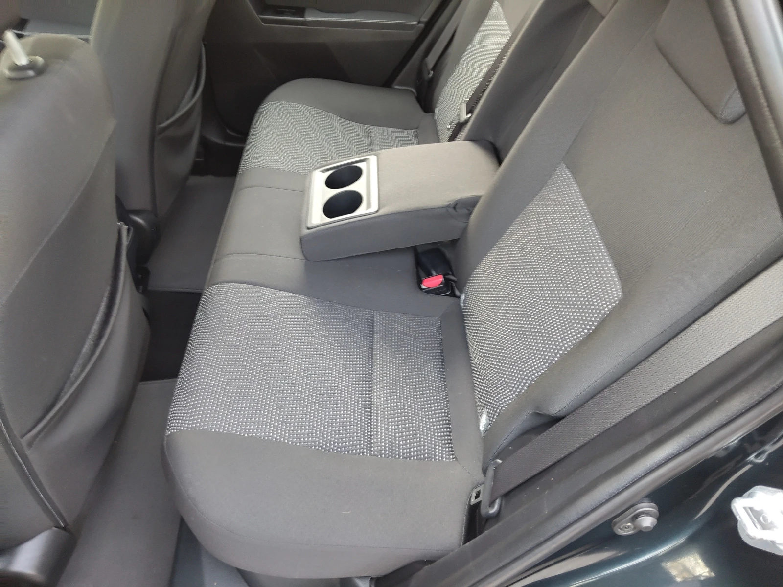 Toyota Auris 1, 8i HYBRID | Mobile.bg � ����������� 9