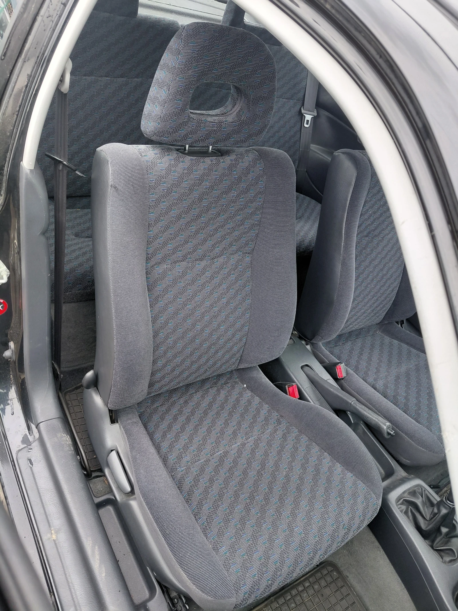 Honda Civic 1.4is 164000km , снимка 7 - Автомобили и джипове - 54628541