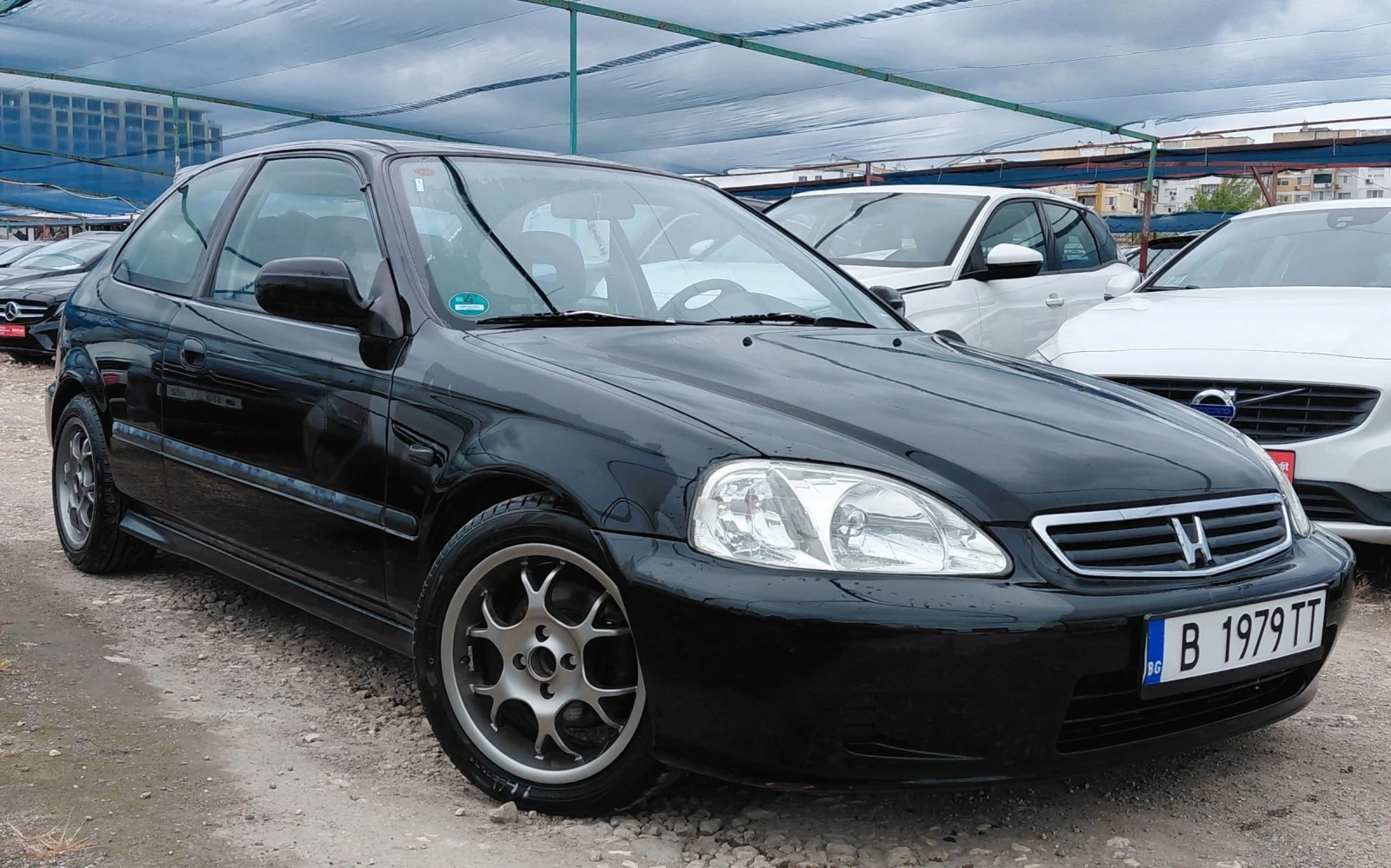 Honda Civic 1.4is 164000km 